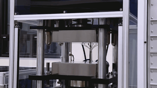1-ezgif.com-resize.gif